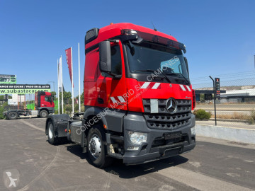 Cabeza tractora Mercedes
