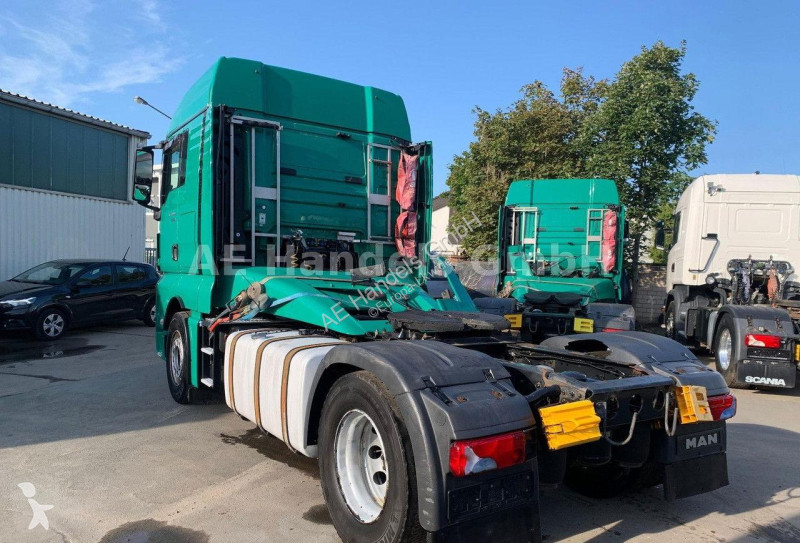 جرار MAN TGX 18.440