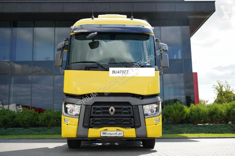 Tahač Renault T 440