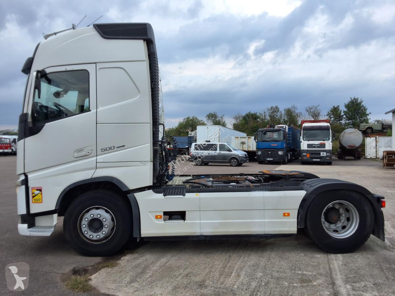 Traktor Volvo 500