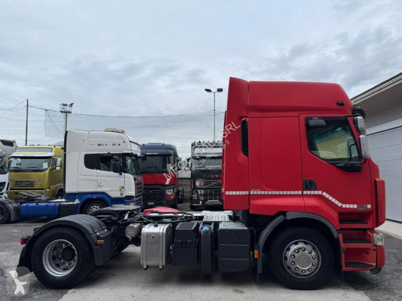 Traktor Renault