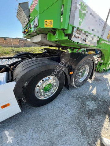 Traktor specialtransport Volvo