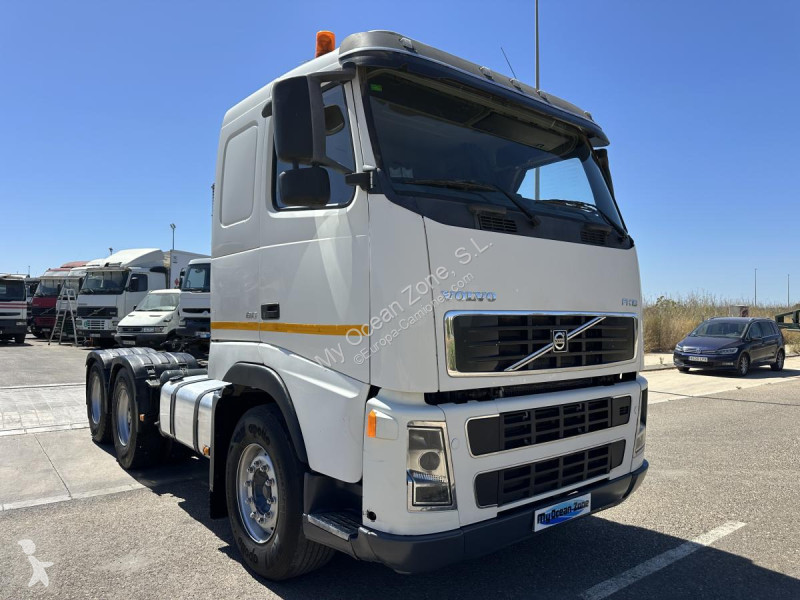 Cabeza tractora Volvo 550