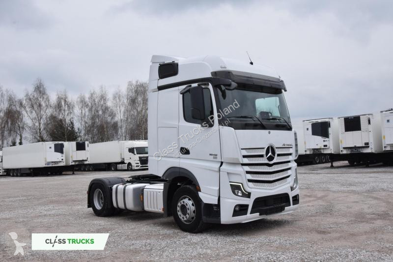 Trekker Mercedes 5 1845 BigSpace