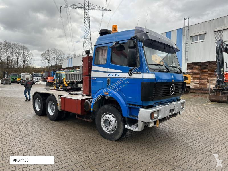 Traktor Mercedes 2635 S SK