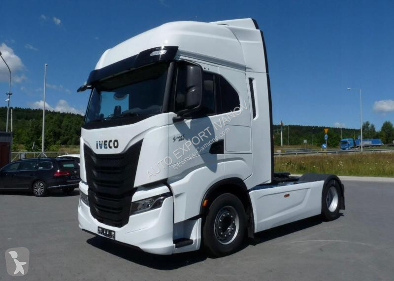 Tracteur Iveco 490