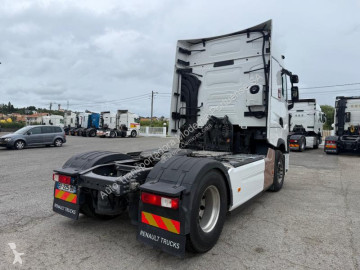 Traktor Renault