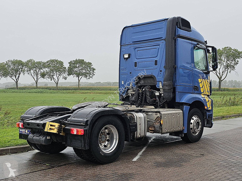Tahač Mercedes ACTROS 1843 LS