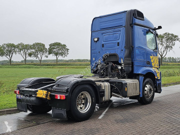 Traktor Mercedes