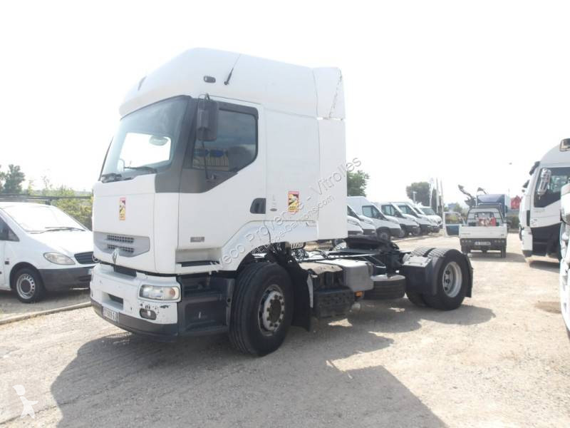 Traktor Renault