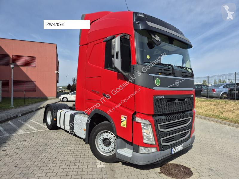 Cap tractor Volvo FH500
