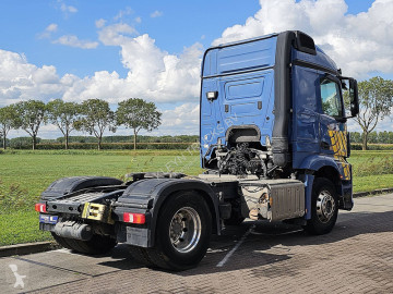 Traktor Mercedes