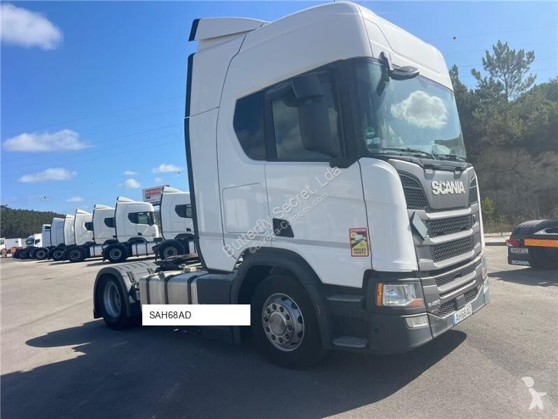 Cap tractor Scania