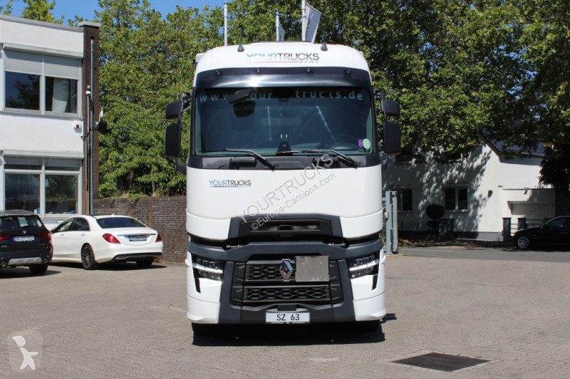جرار Renault T520 HighSleeper Retarder Modell...