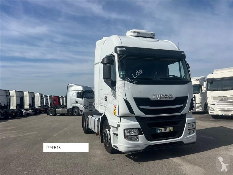Iveco AS440S46T/P tractor unit