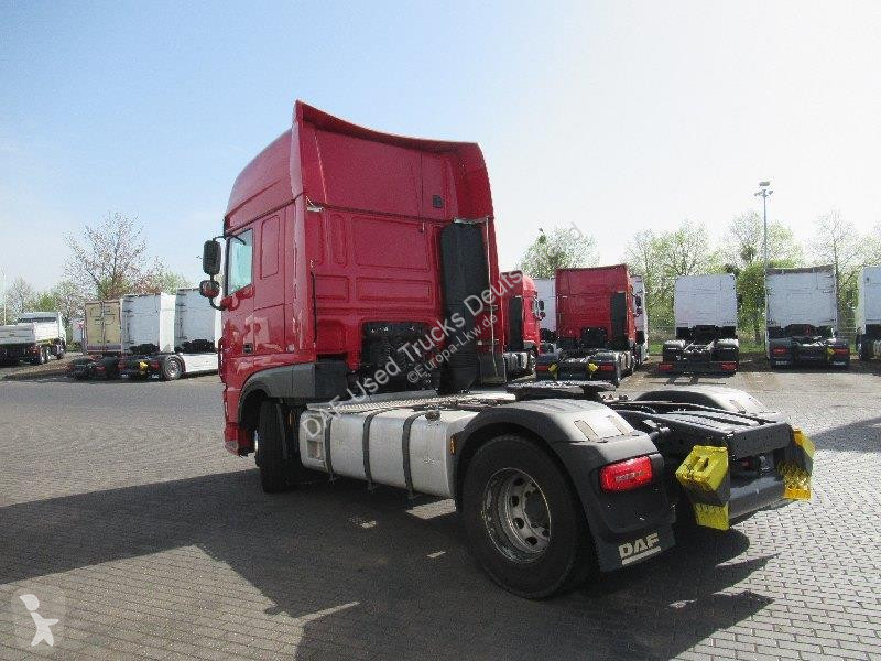 جرار DAF XF  FT 4X2