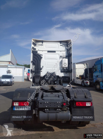 جرار Renault