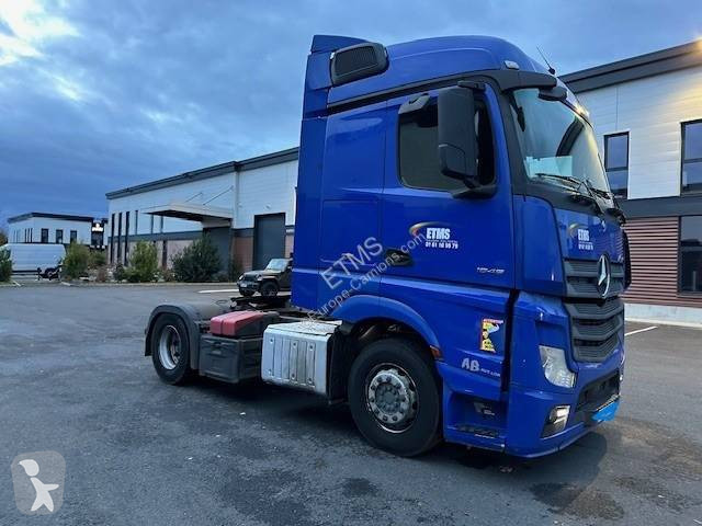 Tracteur Mercedes