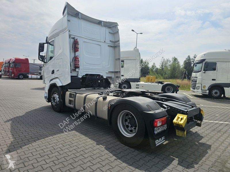 Тягач DAF XFn  FT 4X2
