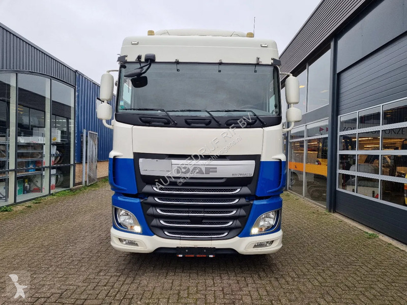 جرار DAF 106440 EURO 6/ Intarder/ Webasto/ ADR...