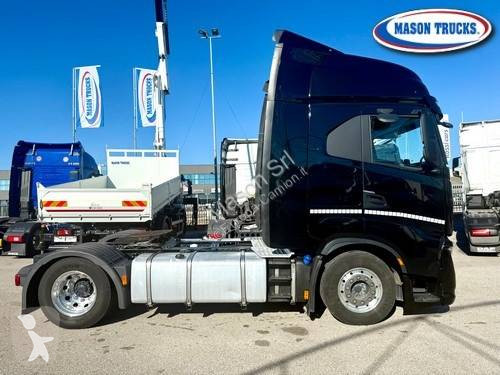 جرار Iveco