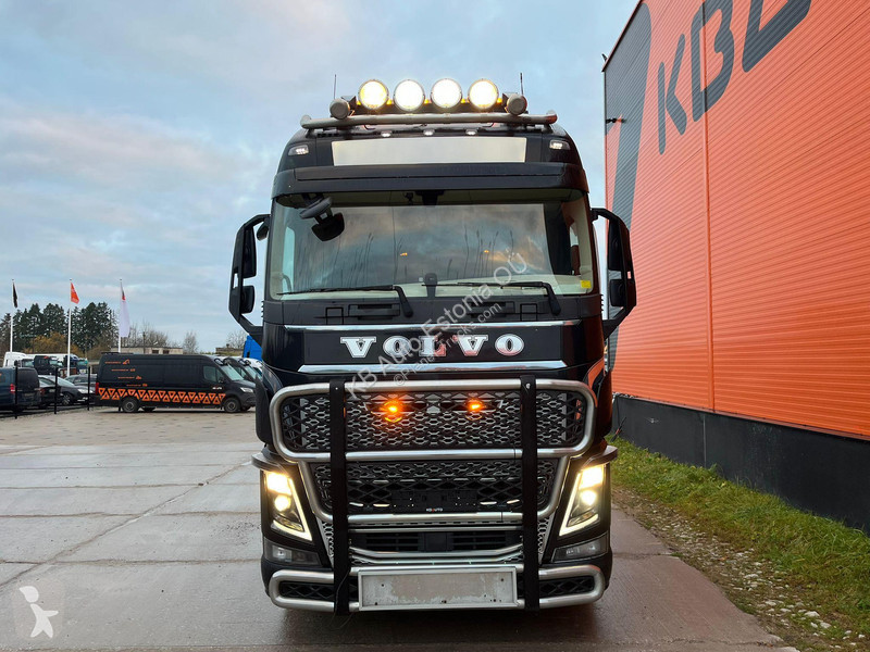 Tratores Volvo 750 6x4 GCW 80 ton / RETARDER /...
