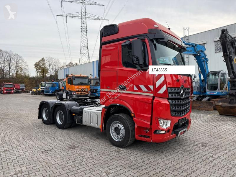 جرار Mercedes 2663