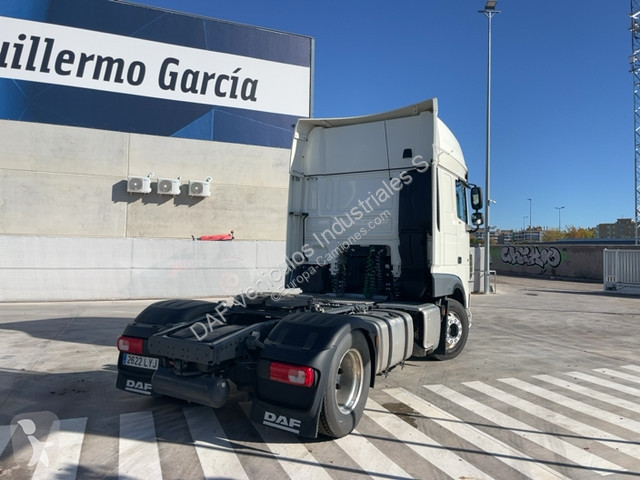 Tratores DAF XF  FT 4X2