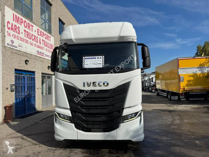 جرار Iveco