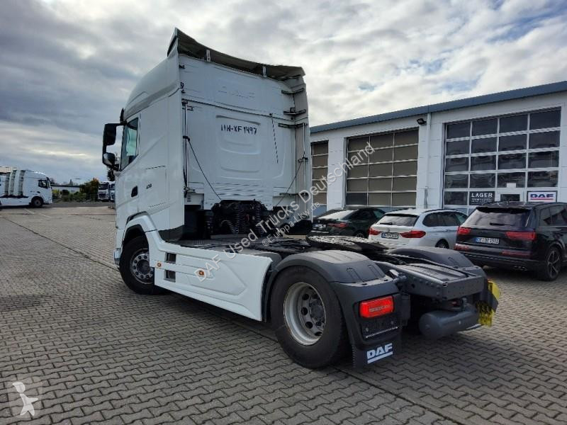 جرار DAF XG  FT 4X2