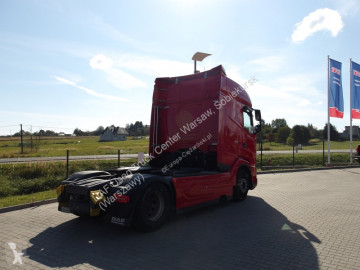Влекач DAF 480 XG FT 4X2