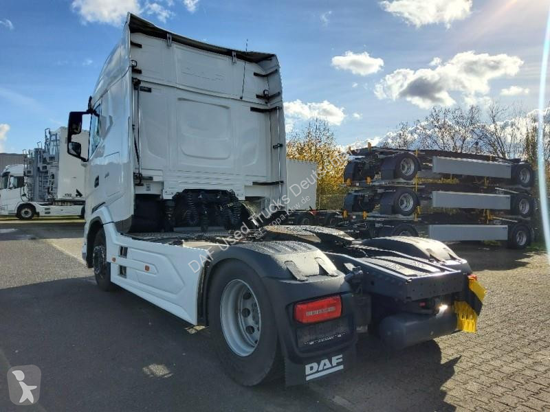 Traktor DAF XG  FT 4X2