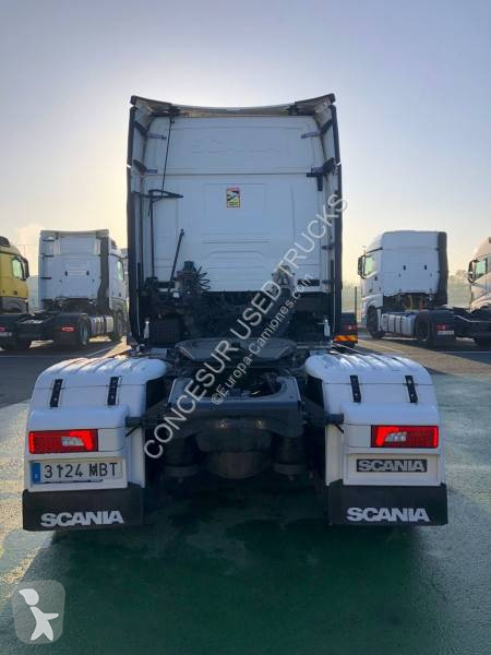 جرار Scania