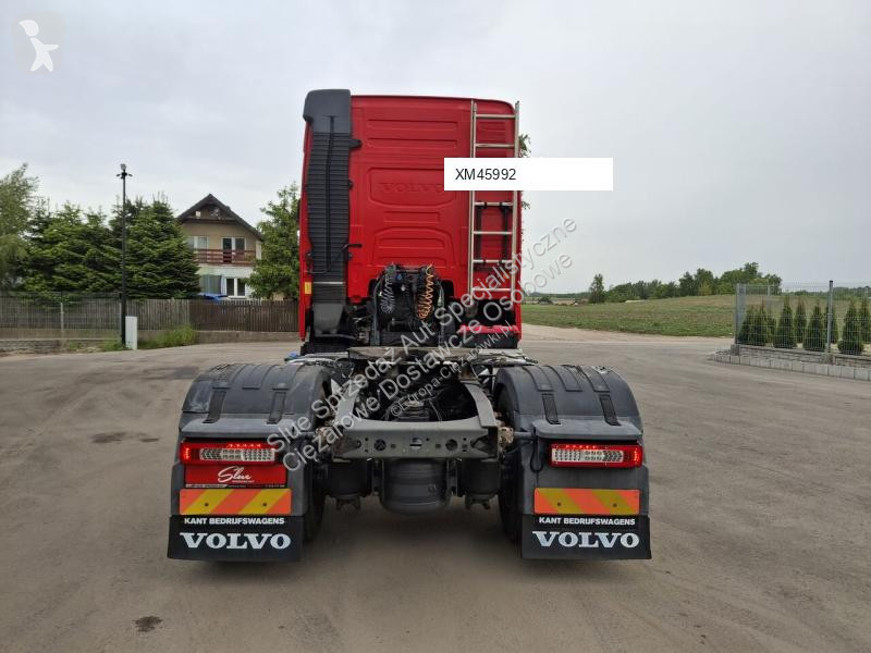 Влекач Volvo FH 420 ADR