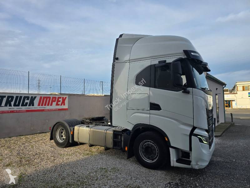 جرار Iveco