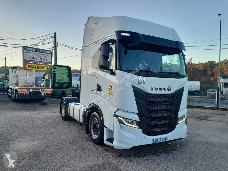 جرار Iveco