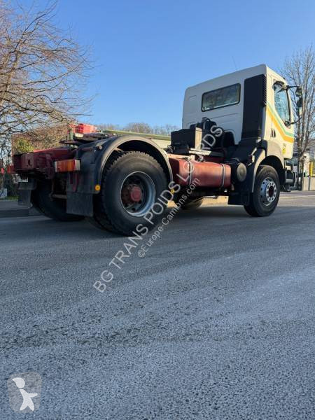 جرار Renault