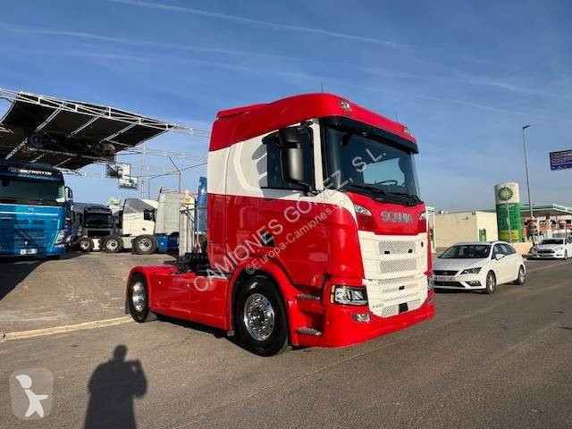 جرار Scania