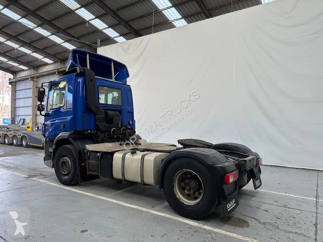 جرار DAF 400