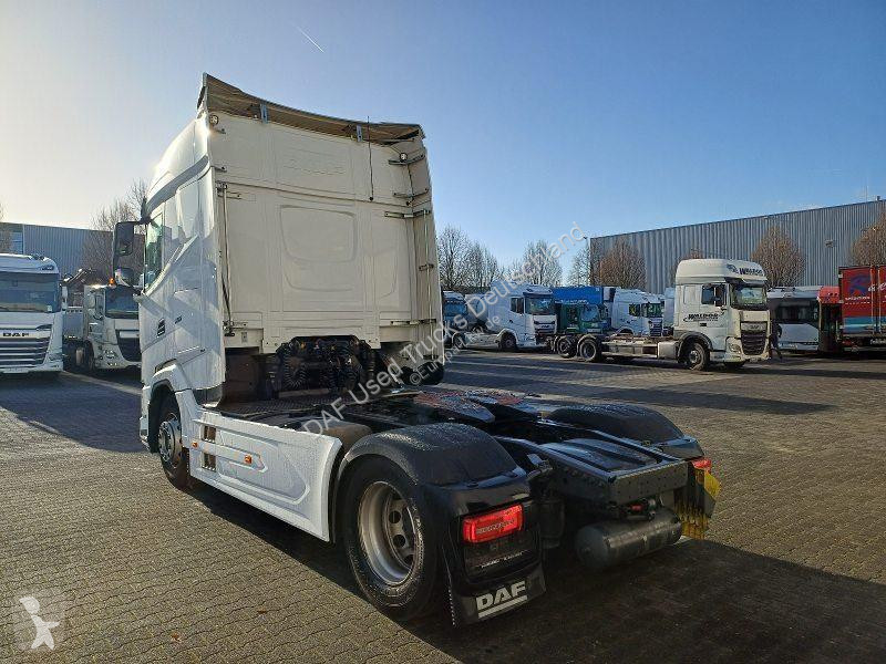 جرار DAF XG  FT 4X2