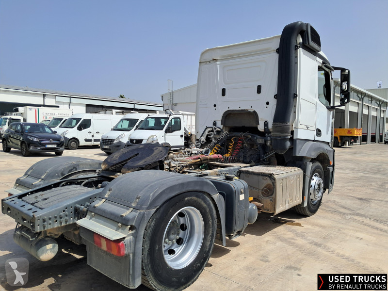 جرار Mercedes Actros
