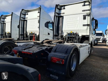 Влекач Iveco S-WAY 480