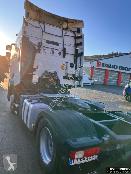 Tracteur Renault