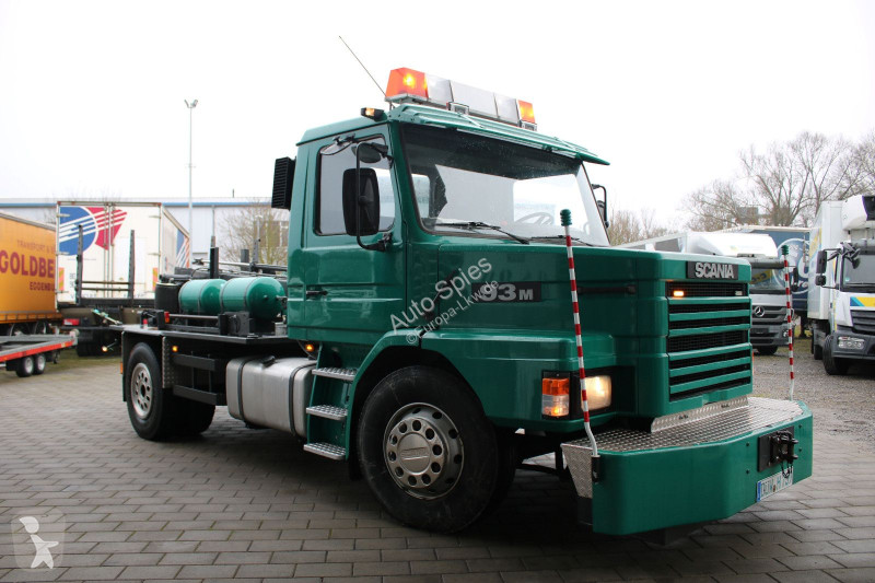جرار Scania T93M 4X2 Z /  uftanschlüsse