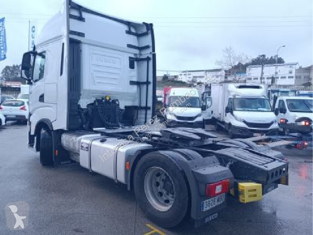 جرار Iveco Stralis AS440S53T/P