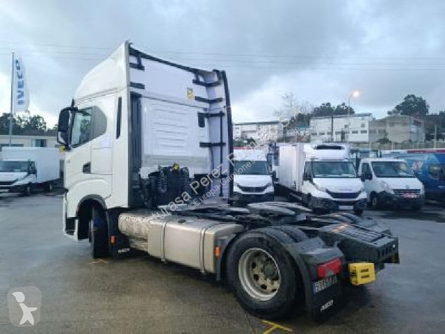 جرار Iveco Stralis AS440S53T/P