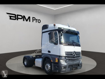 جرار Mercedes