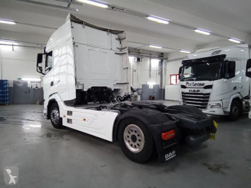 جرار DAF 480 XG FT 4X2