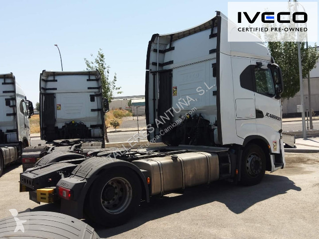 جرار Iveco S-Way AS440S49T/P