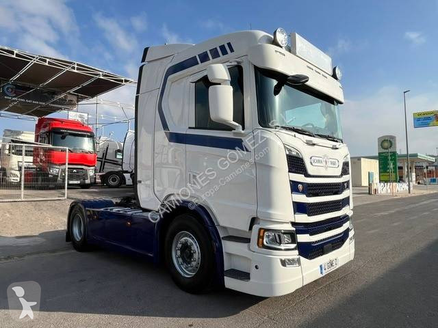 Tahač Scania 500
